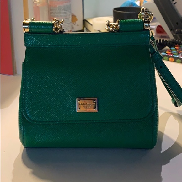 DOLCE & GABANNA MINI SICILY BAG. 💯 AUTHENTIC - Picture 2 of 8